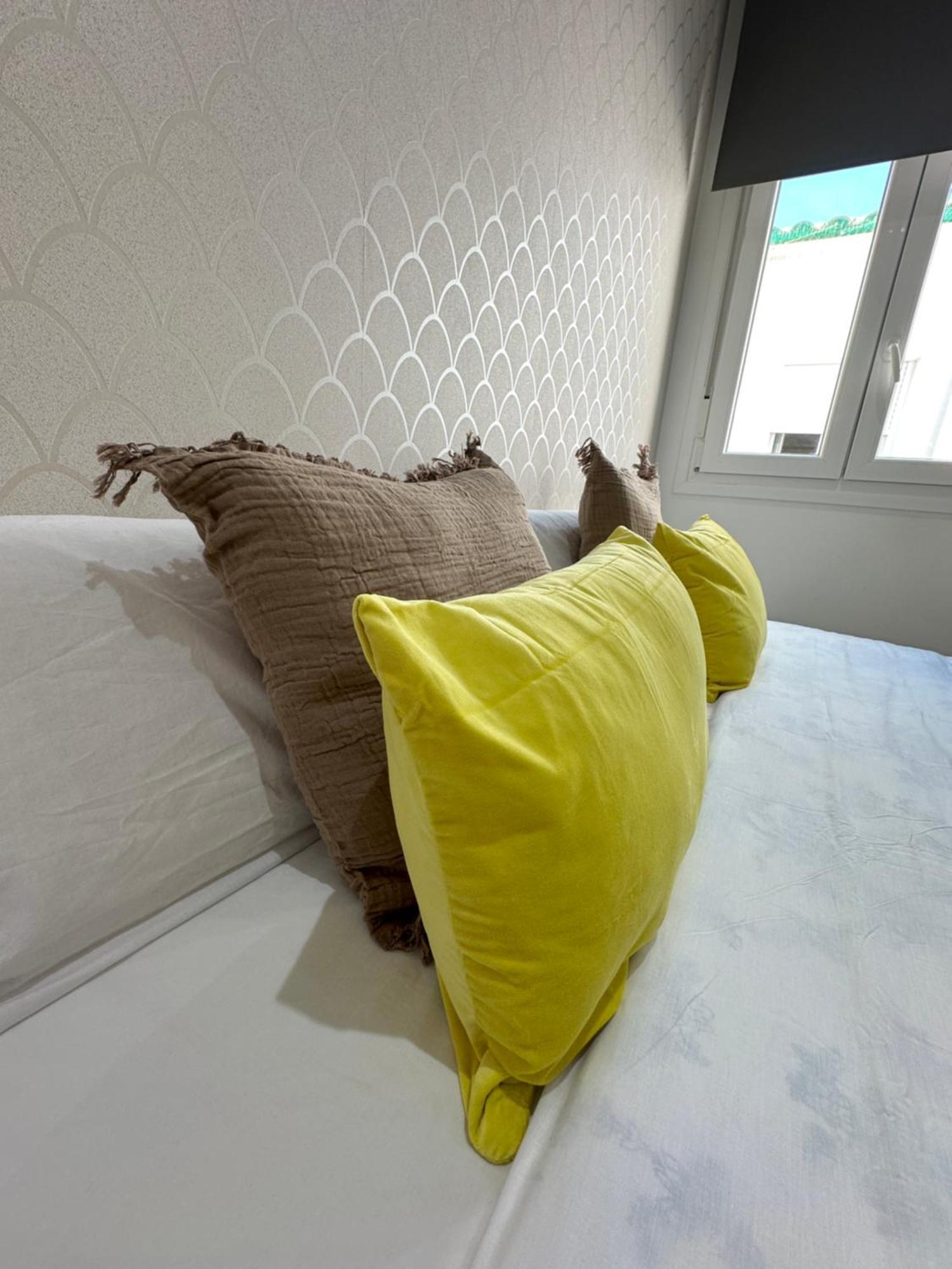 Appartement Capuchinos Deluxe à Málaga Extérieur photo